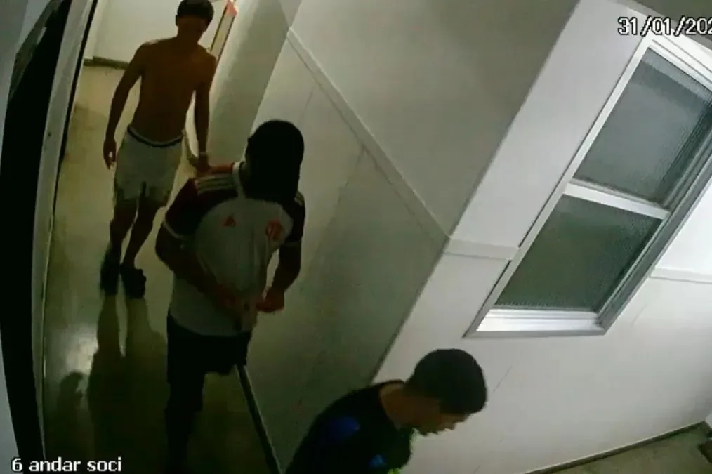 Réus por estupro coletivo em Copacabana são ouvidos na última audiência do processo