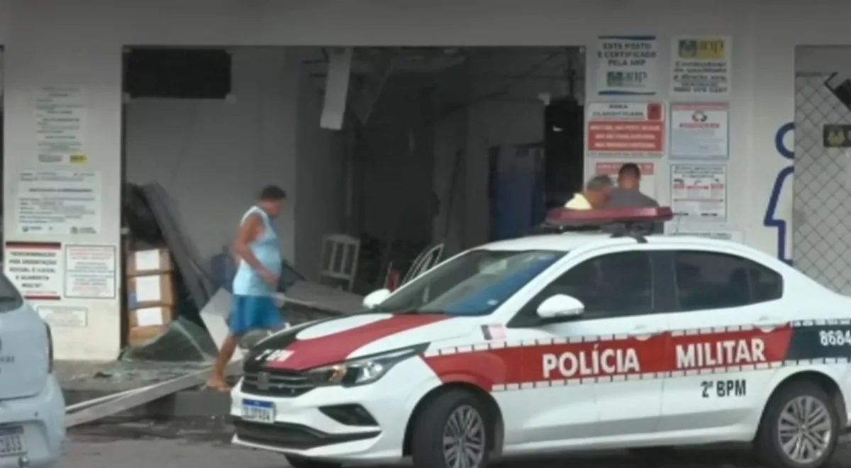 Posto de gasolina é alvo de explosão e roubo, em distrito de Campina Grande