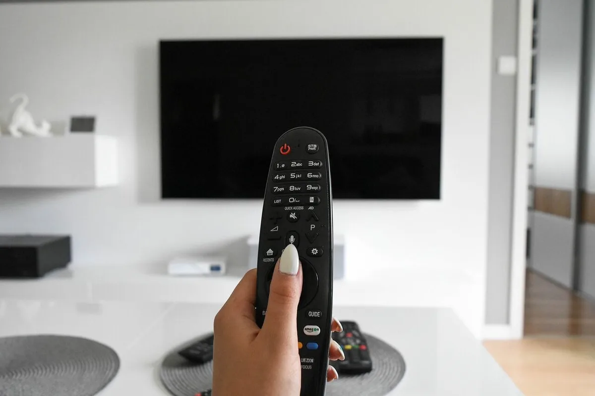 O local onde põe a televisão pode cansar o pescoço e piorar a imagem