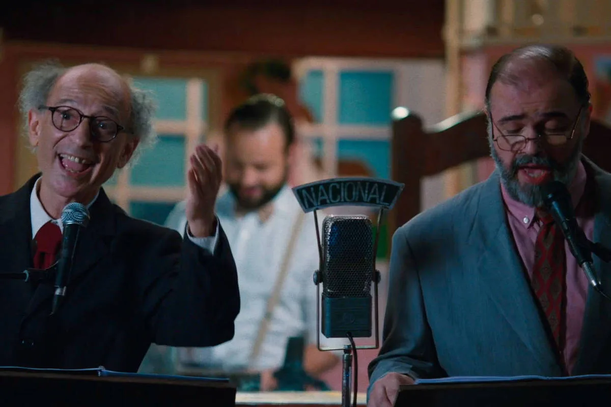 Filme recria de forma inteligente o programa de rádio PRK-30