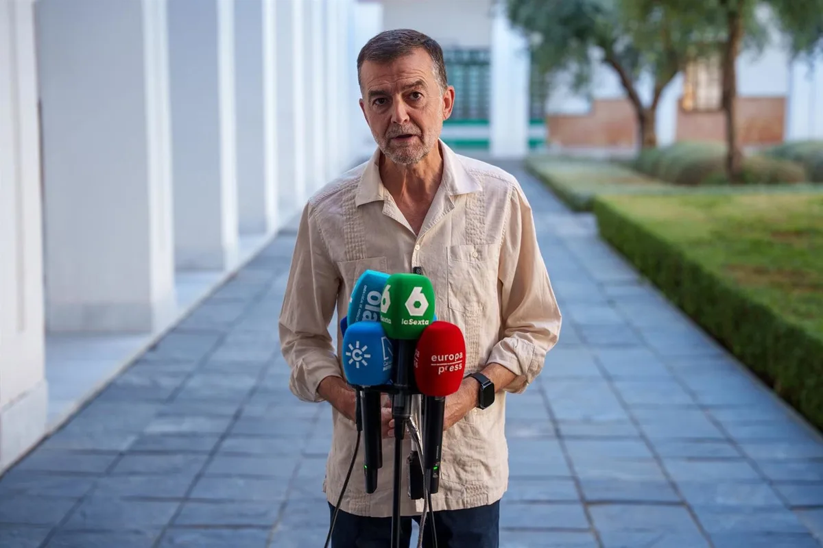 IU dice que no pone "fronteras a un bloque de izquierdas amplio" tras el nuevo movimiento de Irene Montero