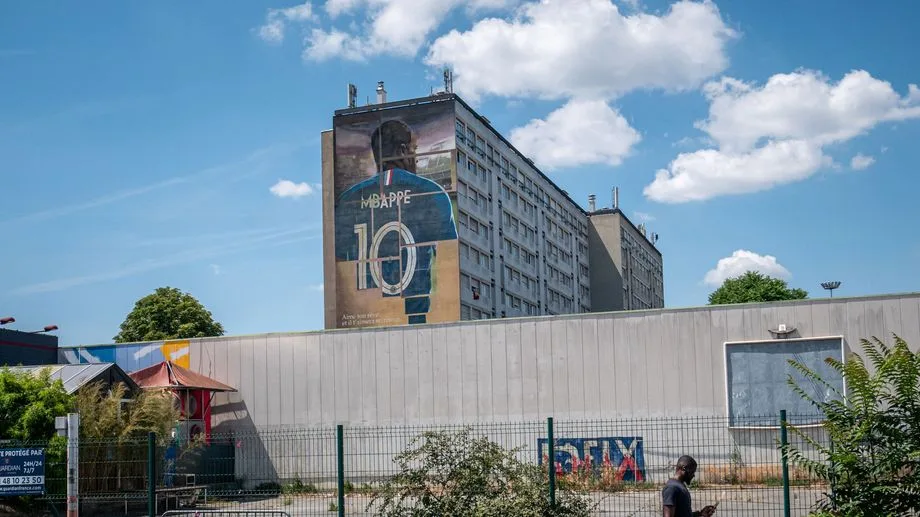 Bondy, la ville que le pape ne verra pas