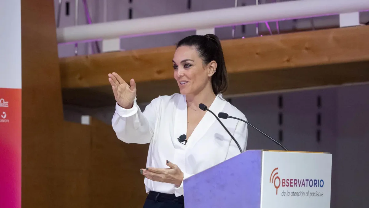 La reacción de Mónica Carrillo a una felicitación por su 50 cumpleaños: "Parece que me he muerto"