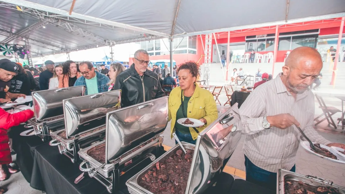 Feijoada de 21 Anos da Liesf Lança Sambas-Enredo e Dá o Pontapé Inicial para o Carnaval 2027
