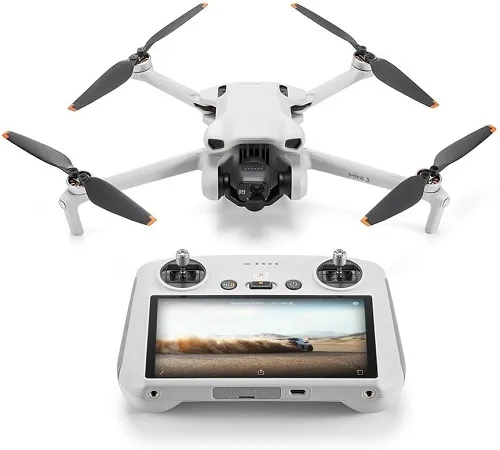 DJI Mini 3 (com tela) com 16% de desconto e em até 10x sem juros: qualidade profissional em um drone compacto