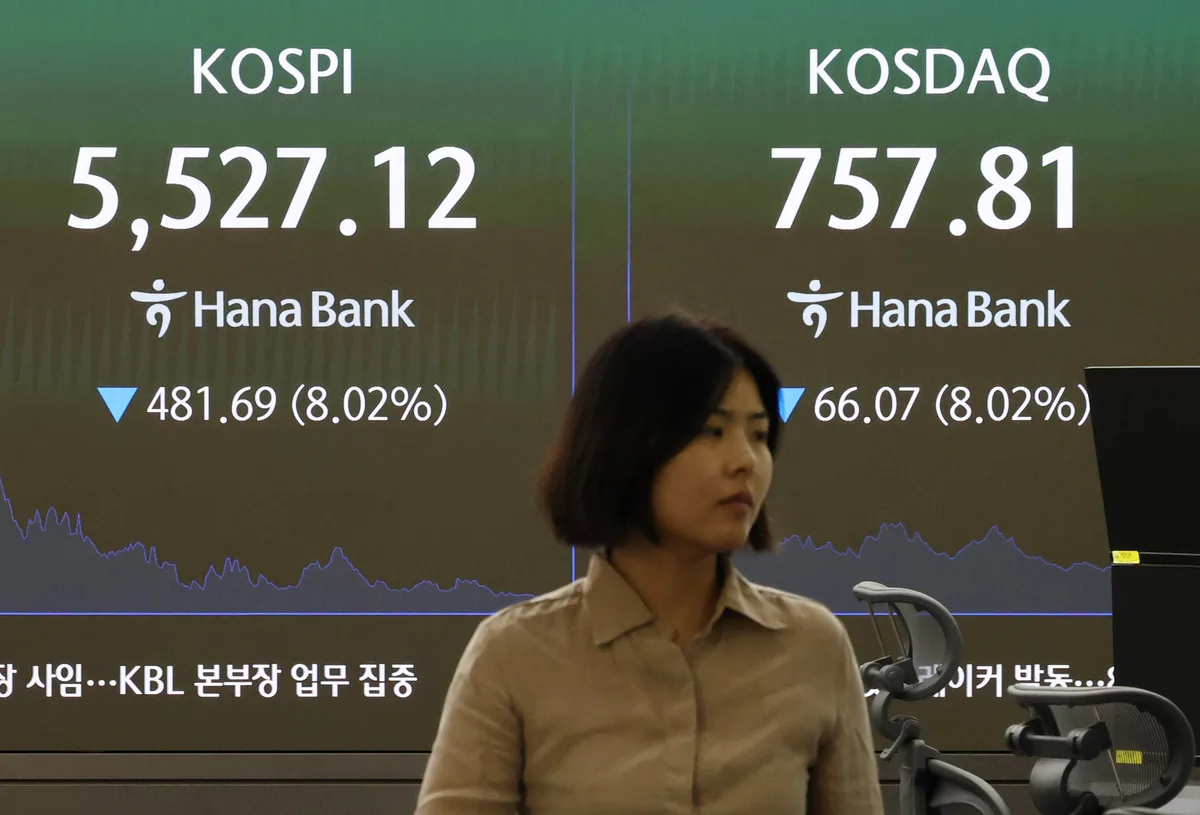 삼전·닉스 PER ‘역사적 저점’… 역대급 실적에도 外人 왜 파나