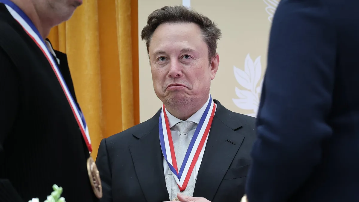Elon Musk gives worst financial advice ever, and the replies are hilarious