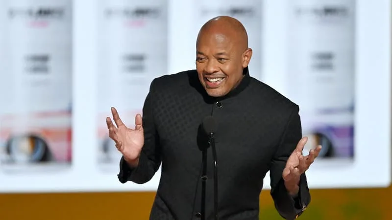 "Je ne vois pas cela comme une menace": Dr. Dre admet utiliser l'IA pour produire sa musique