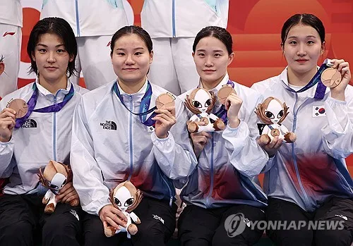 [아시안게임] '동메달 합작' 여자 계영 800ｍ "우리도 올림픽 도전 가능"