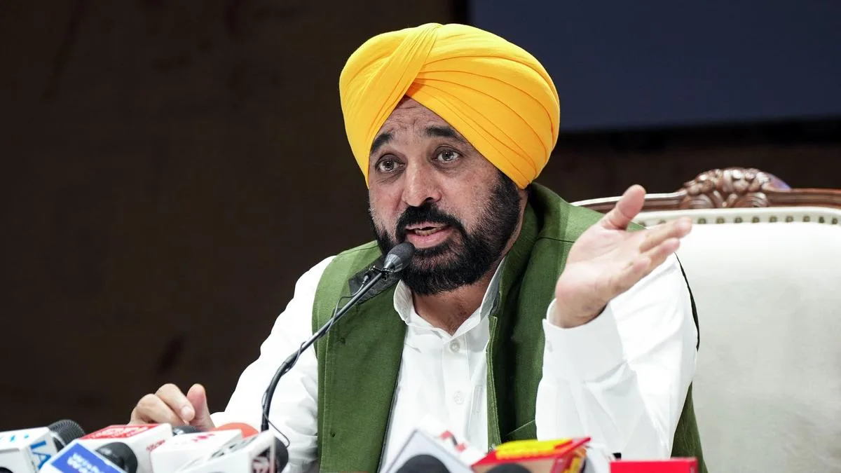 Akali leadership on 'knees' to forge alliance with BJP: Punjab CM Mann