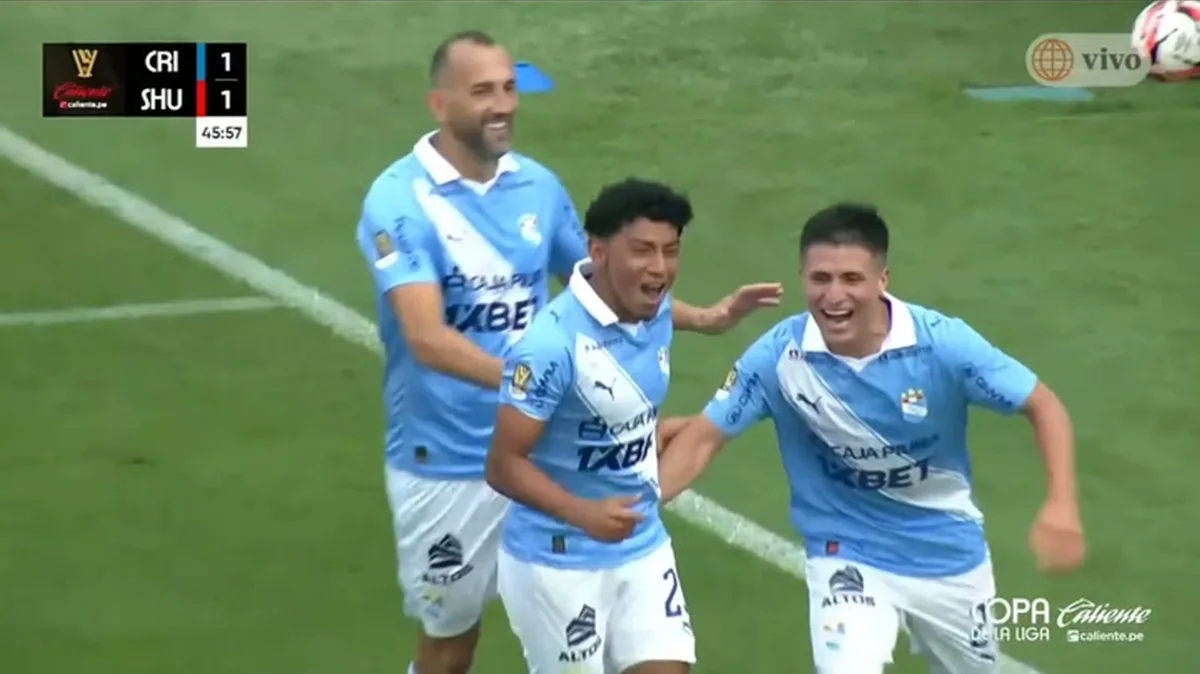 Golazo de Maxloren Castro para la remontada de Sporting Cristal ante Sport Huancayo por Copa de la Liga 2026