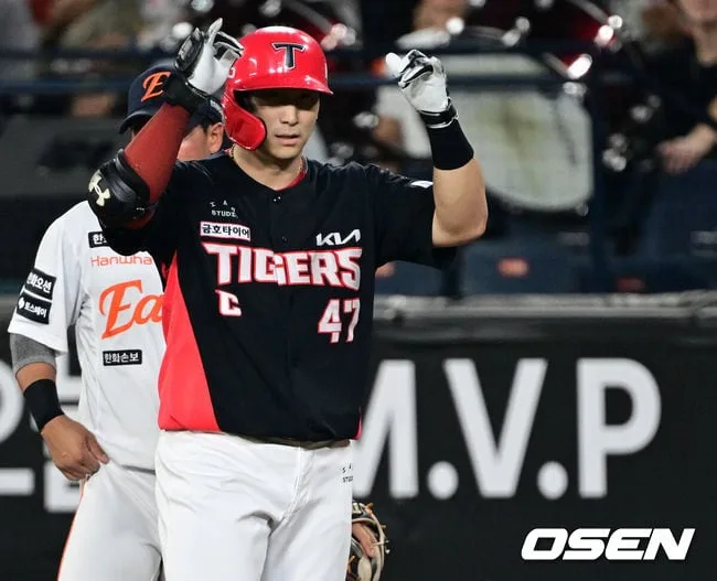 '7안타 6타점 합작' 이게 KIA 중심타선의 힘…이범호 감독 "김도영-카스트로-나성범, 공격 잘 이끌어줬다"