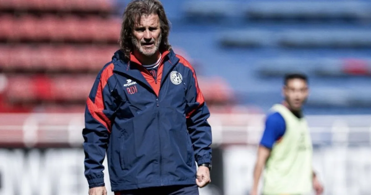 San Lorenzo y el plan de Insua ante Estudiantes: la baja de Cuello, dos lesionados y las dudas en el once