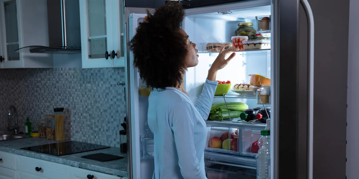 How long does your food last in the fridge during a power outage? Experts explain