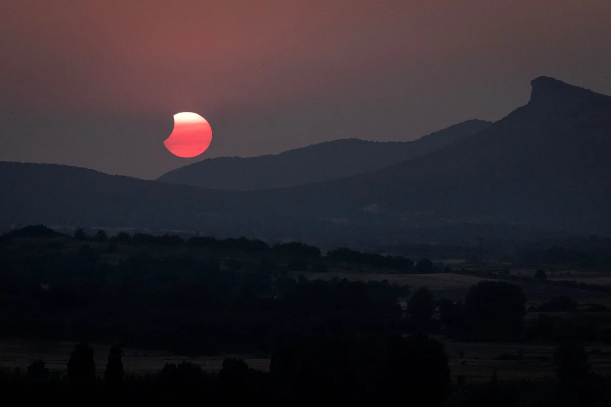Cómo ver el 'eclipse del siglo' el próximo año
