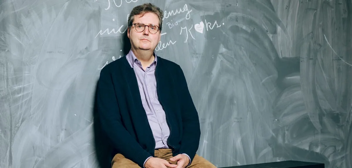 Ich flüsterte ihm ins Ohr: „Ich gehe jetzt sofort nach Hause, um der AfD beizutreten“