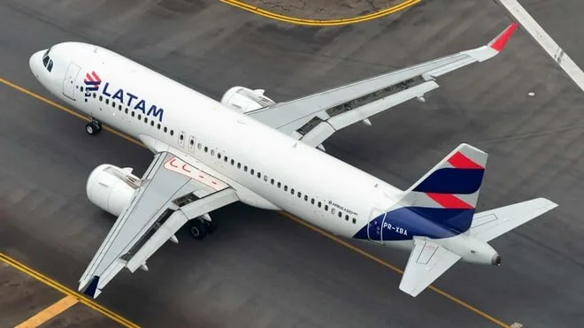 Falha de segurança na Latam deixa passageiros em alerta contra golpes de phishing