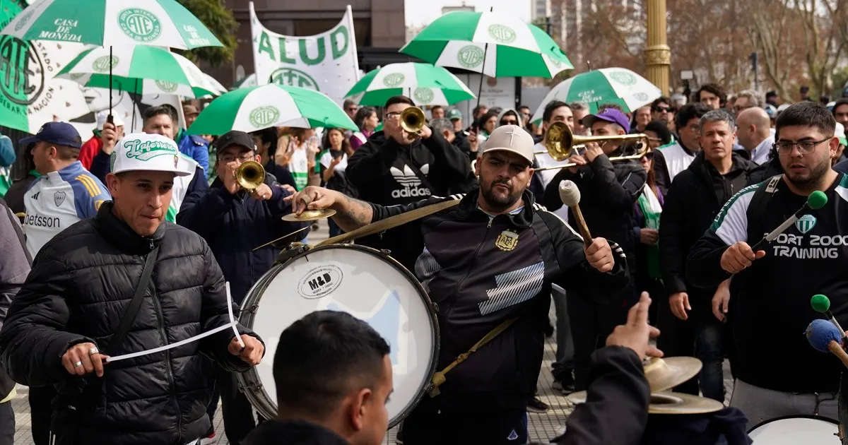 Un gremio se pone al frente del reclamo salarial de los militares y marchará al Ministerio de Defensa