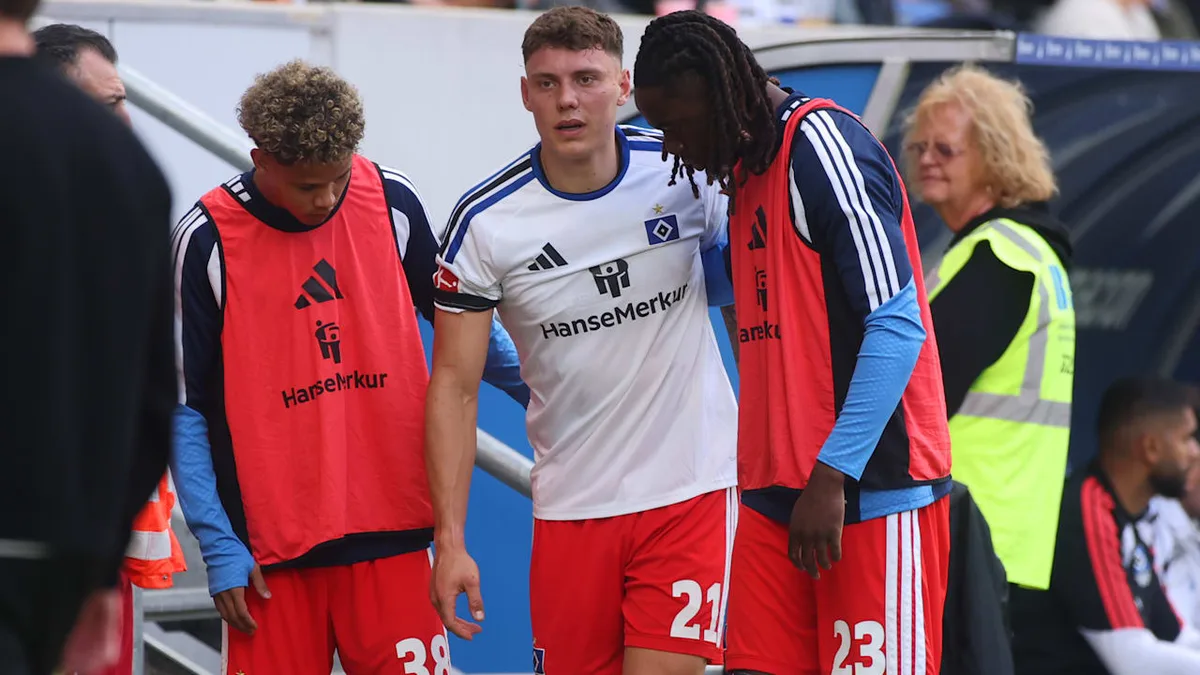 Beistand nach Kreuzbandriss - Oma Remberg zieht bei HSV-Star ein