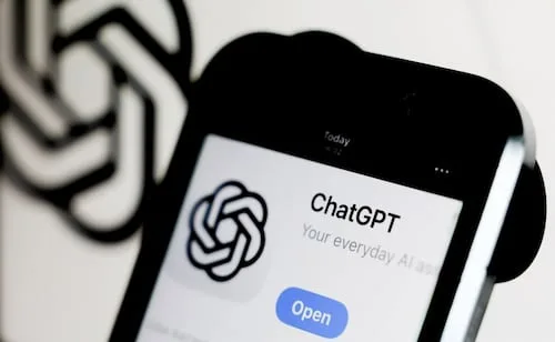 ¿Qué Skynet nos tocará?; del hackeo de OpenAI a otras advertencias, estos son los riesgos actuales de la IA