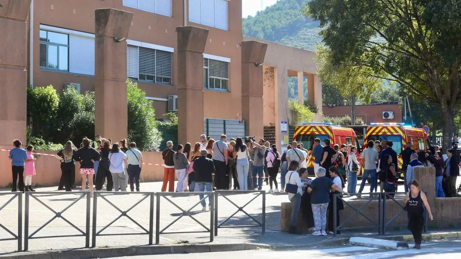 Tirs au collège d'Aubagne : l'adolescent reconnaît les faits, mais conteste "avoir voulu tuer les personnes ciblées"