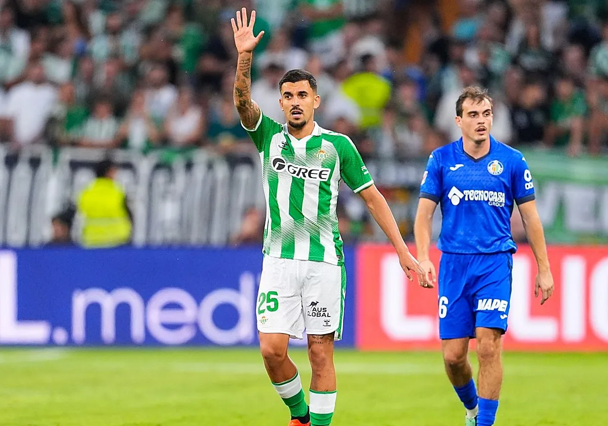 Dani Ceballos cumplió ante el Getafe los 100 partidos ligueros con el Real Betis