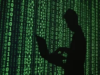 Impôts, Éducation nationale… Qui se cache derrière ZeroBytes, ce duo de hackers qui revendique plusieurs cyberattaques ?