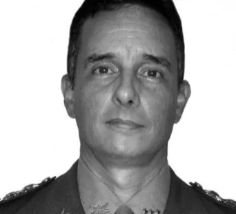 Coronel do exército morre após queda de parapente no mar de São Conrado; clube aponta incidente com linha de pipa