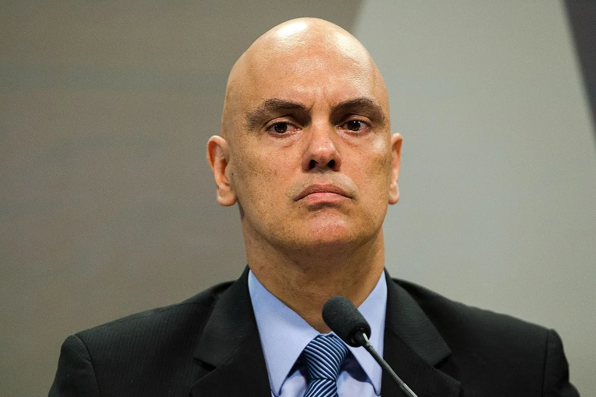 Fachin rejeita julgar Mendonça junto com Moraes no STF