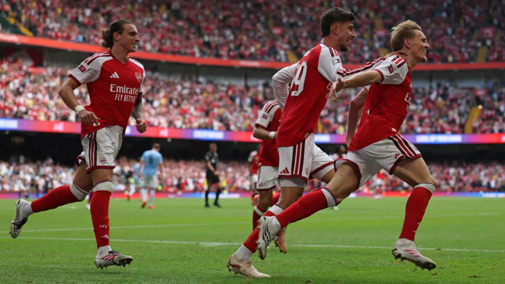 Football: Arsenal remporte le Community Shield en surclassant Manchester City