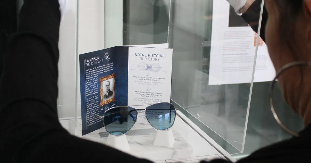 Haut Jura. Lunettes d’Emmanuel Macron : « Audacieux », ce musée sollicite l’Élysée pour un don