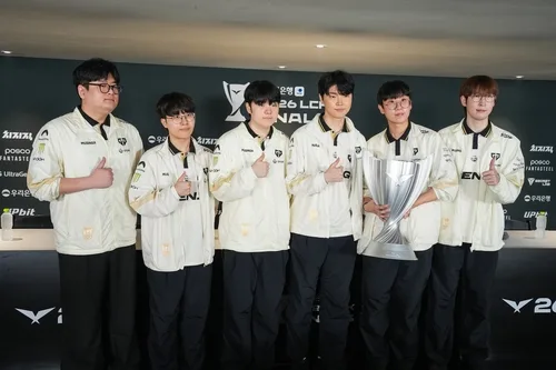 '2연속 LCK 왕좌' 젠지 "올해 월드챔피언십 꼭 우승하겠다"