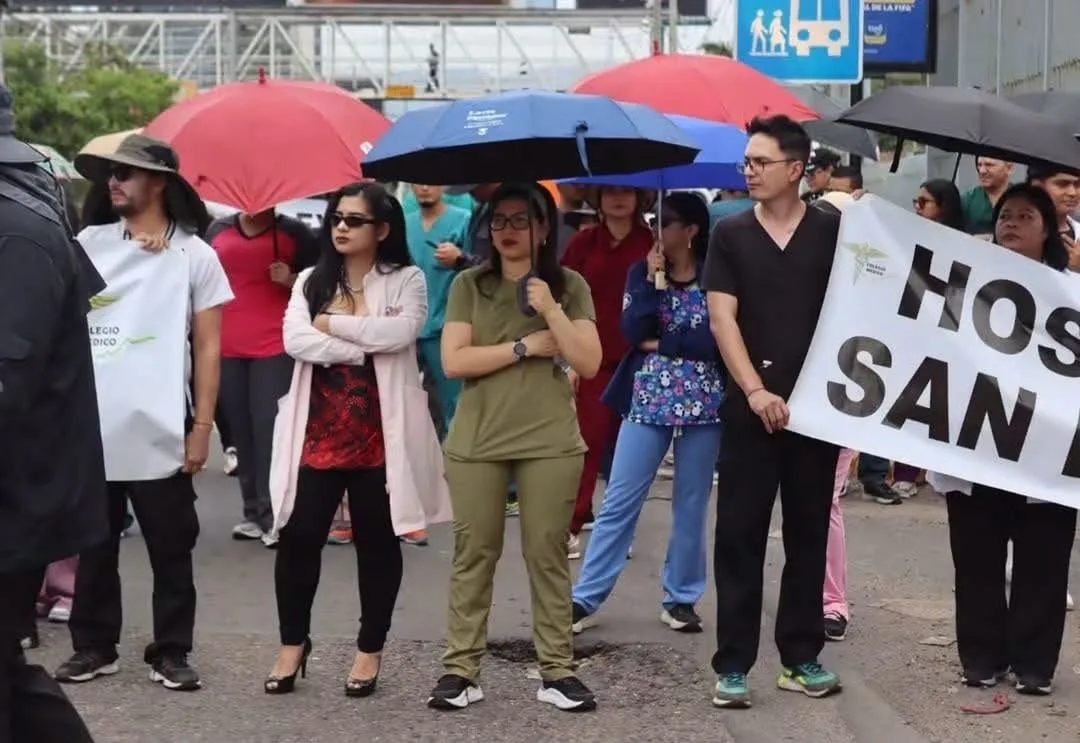Honduras: Gobierno da plazo hasta el viernes a médicos y advierte posibles acciones legales por paro
