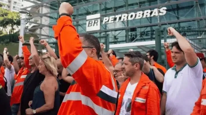 FUP e sindicatos denunciam censura do TSE imposta a pedido de Flávio Bolsonaro