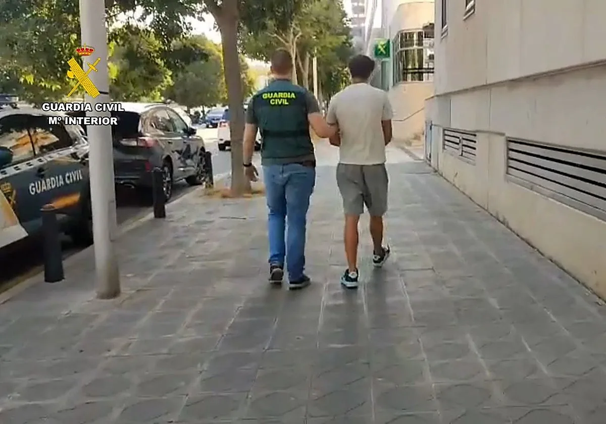 Falsos SMS, llamadas y más de un millón de euros estafados: cae una red de ciberdelincuentes con víctimas en Toledo