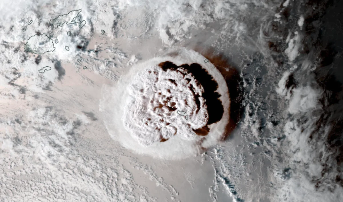 How underwater ‘booms’ could provide earlier warning of deadly volcanic tsunamis