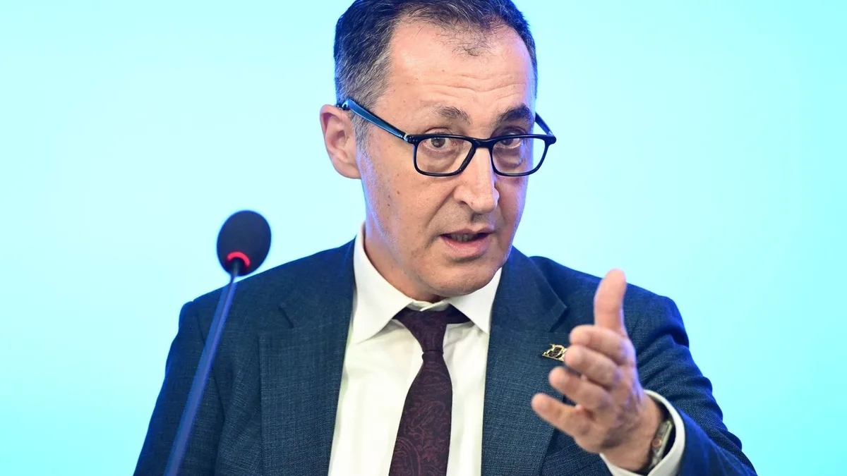 Neues Beratergremium: So lässt sich Özdemir bald von Teenagern beraten