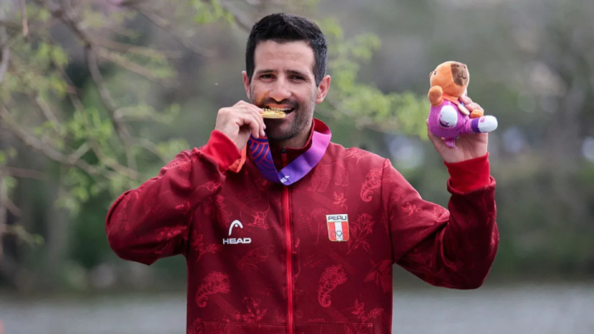 Stefano Peschiera se proclama bicampeón suramericano después de colgarse la medalla de oro en vela en los Juegos ODESUR Santa Fe 2026