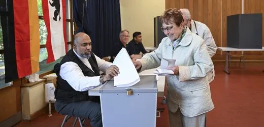 Wahlen in Berlin und Mecklenburg-Vorpommern: Hohe Wahlbeteiligung zeichnet sich ab