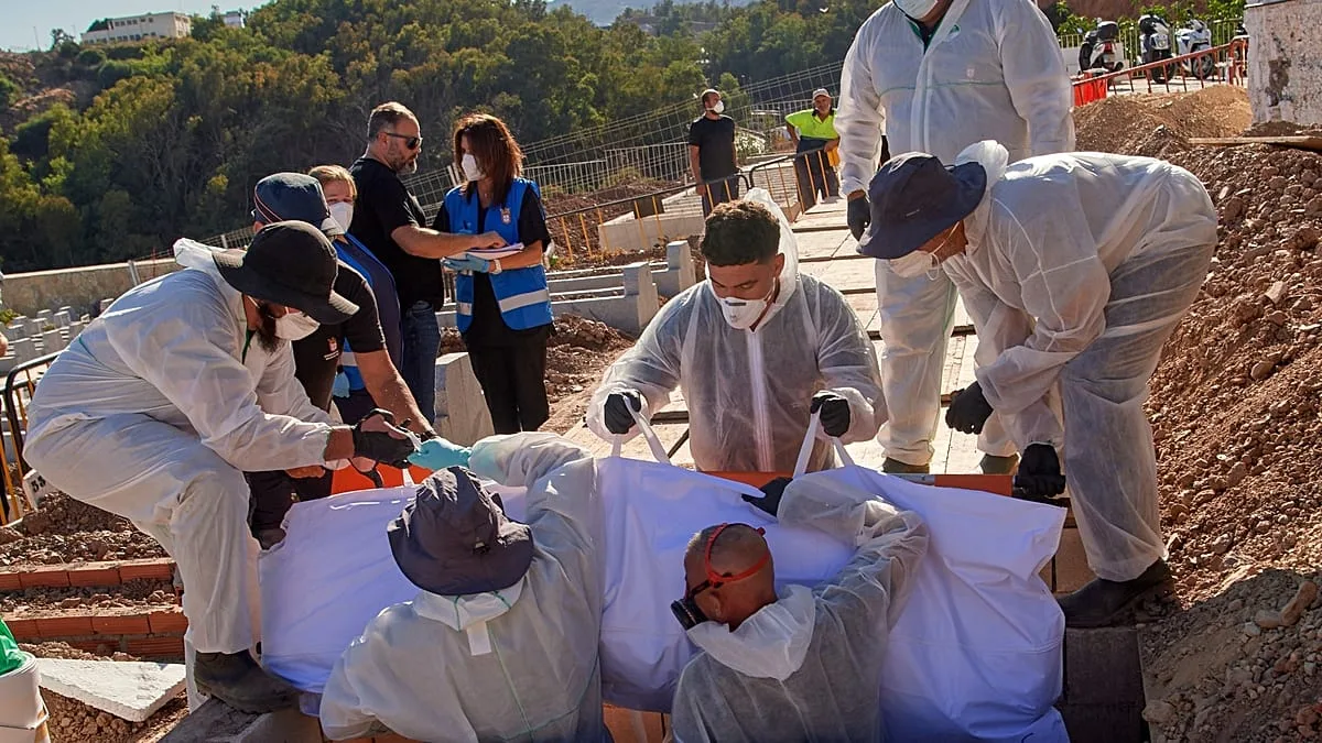 Marrocos: Ceuta sepulta 18 migrantes não identificados após crise fronteiriça