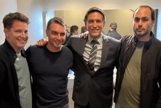 PF aperta cerco sobre ‘Dark Horse’ e aciona Ancine para apurar esquema do clã Bolsonaro com Vorcaro