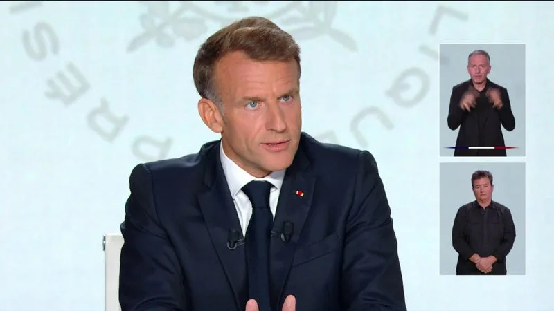 "Ce n'est pas un gros mot, investir": Macron vante le "goût du risque et de l'avenir" des entrepreneurs