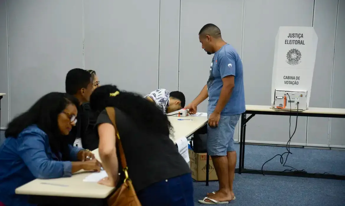 Eleições 2026: TSE confirma alteração em mais de 4,3 mil locais de votação no 2º turno