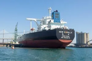 Estoques de petróleo nos EUA sobem 95 mil barris na semana, revela DoE