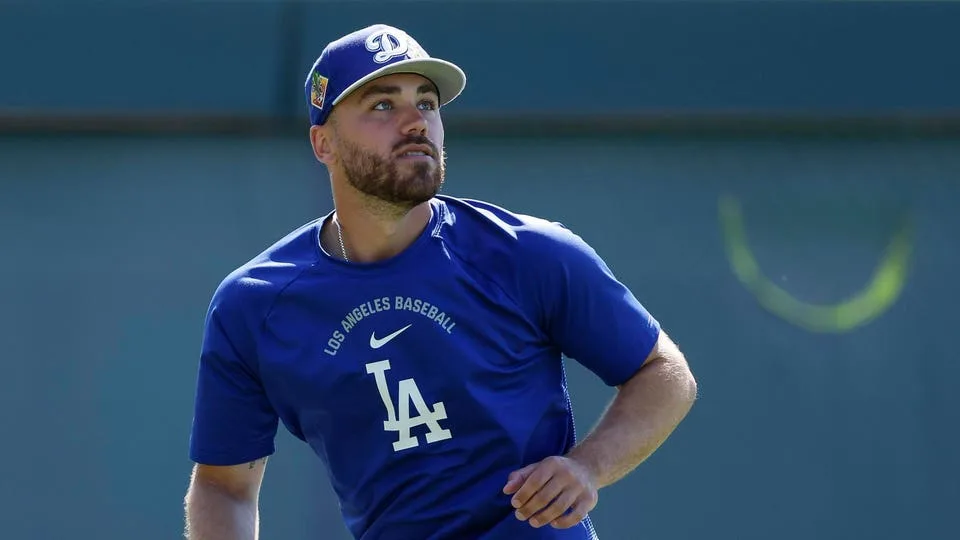 Yankees, Dodgers Outfielder Castoff Joins Surging AL Contender