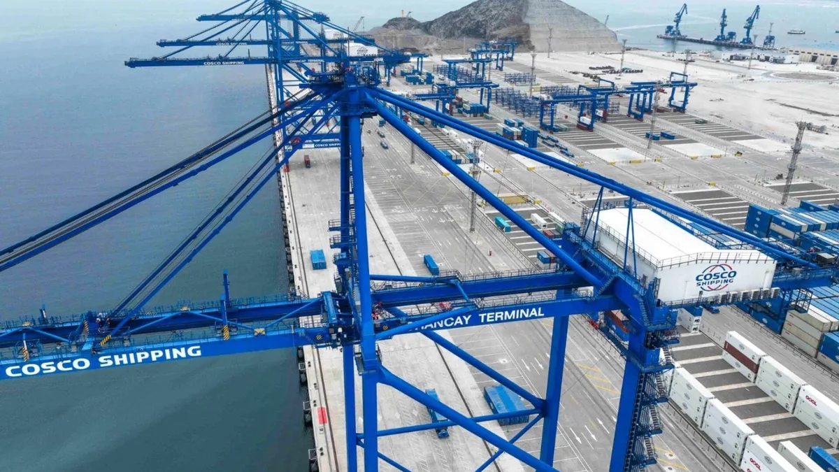 Exministro de Relaciones Exteriores alerta por tensiones con China en Chancay y defiende fiscalización de Ositrán
