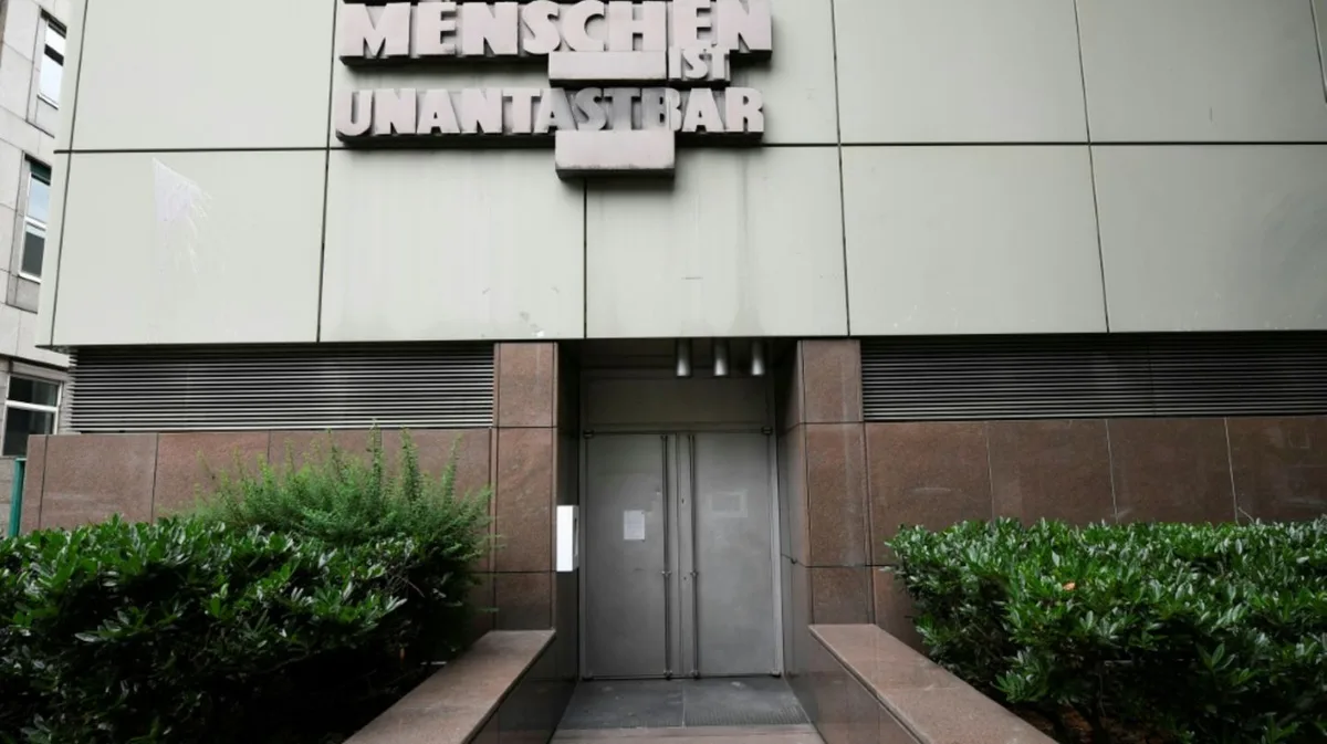 Frühere IS-Anhängerin in Frankfurt am Main zu Bewährungsstrafe verurteilt