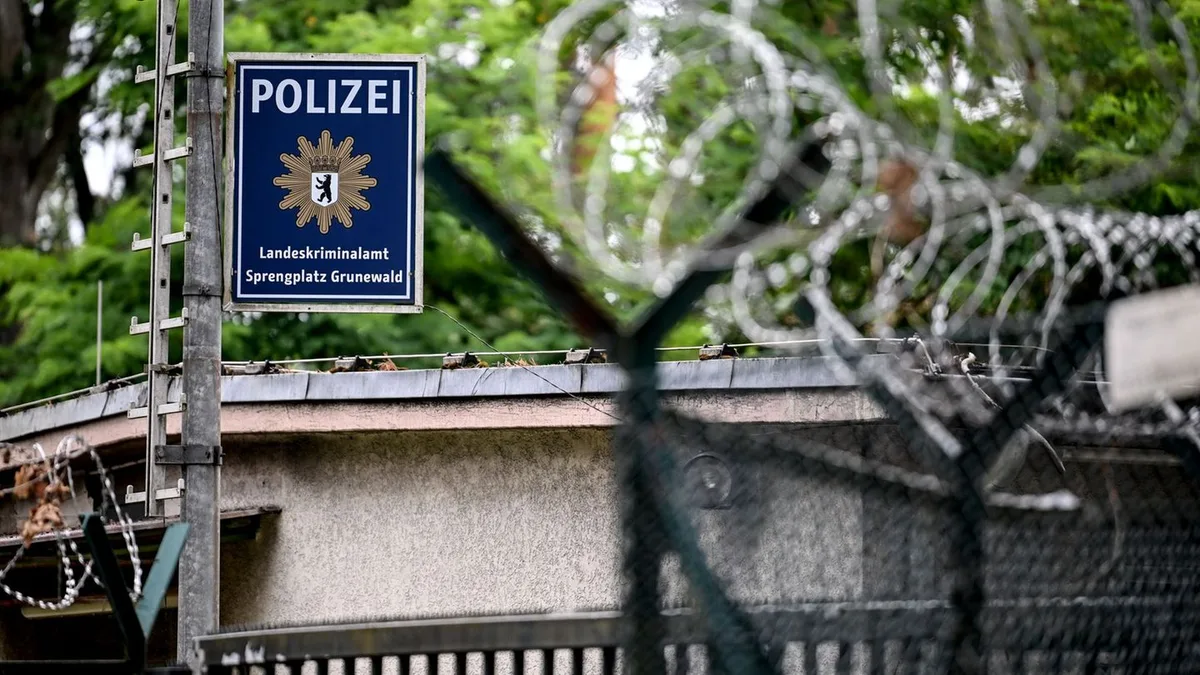 Hinweis der Polizei: Explosionen im Grunewald? Polizei weist auf Übung hin