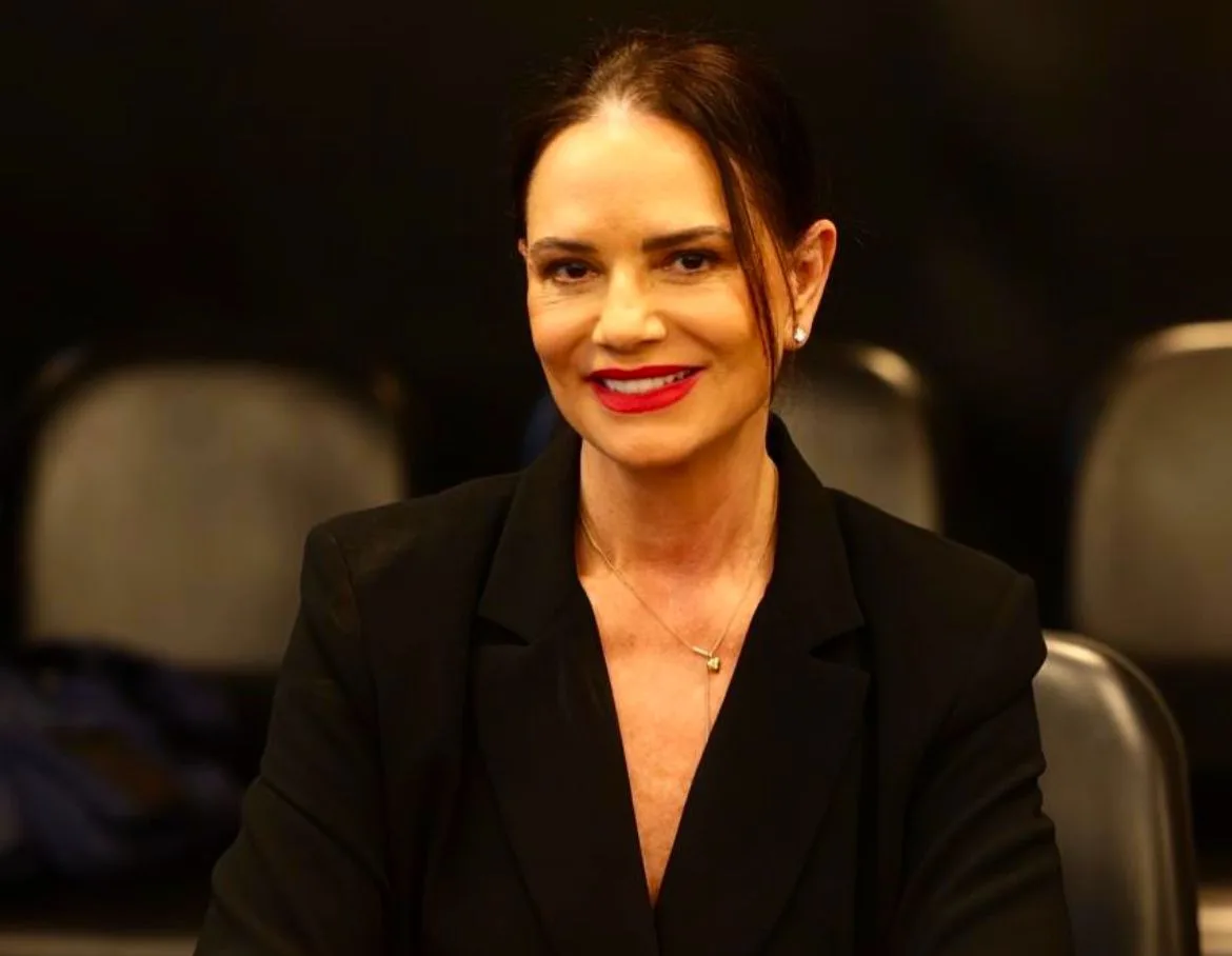 Luiza Brunet se revolta com indenização de R$ 150 mil por agressão de ex: “Pouco”