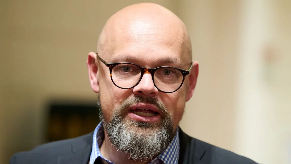 Linken-Fraktionschef Schulze - Berliner Linke wollen Turbo-Enteignungen
